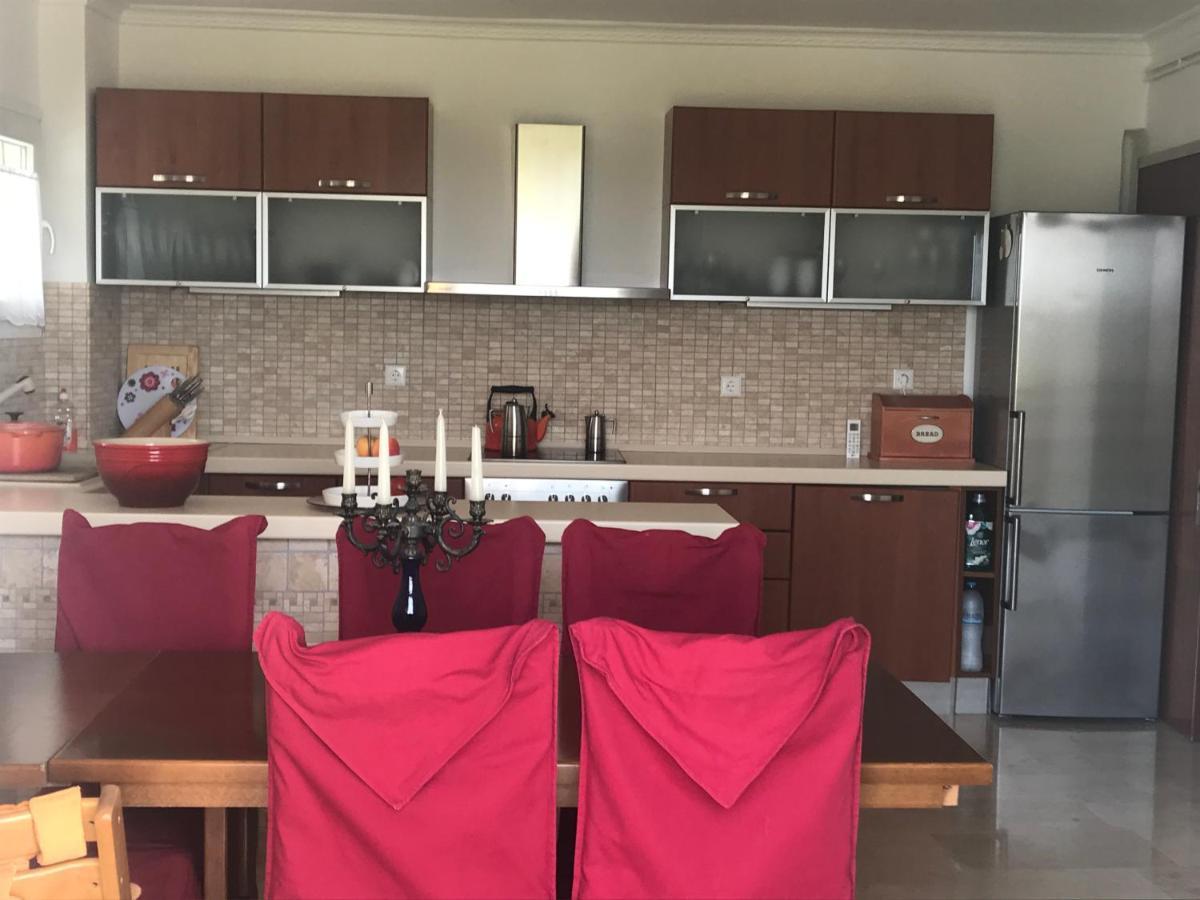 Schoenes Familienappartement In Pelekas, Corfu Mit Meerblick Bagian luar foto
