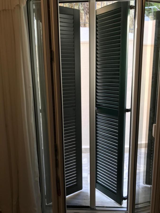 Schoenes Familienappartement In Pelekas, Corfu Mit Meerblick Bagian luar foto