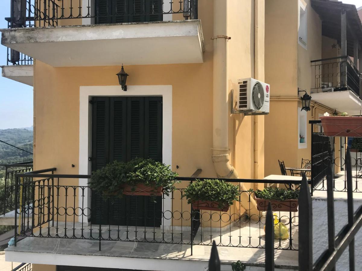 Schoenes Familienappartement In Pelekas, Corfu Mit Meerblick Bagian luar foto