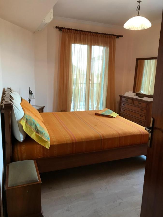 Schoenes Familienappartement In Pelekas, Corfu Mit Meerblick Bagian luar foto